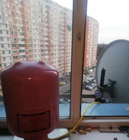 бак расширительный для отопления n 200 reflex, расширительный бак, бак расширительный для отопления 50 л, расширительный бак 200 литров, бак расширительный для отопления 50 л reflex