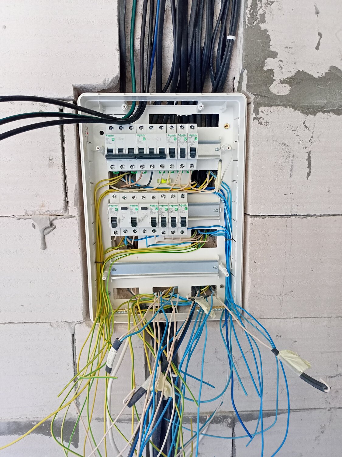 электромонтаж, монтаж электропроводки, разводка электрики, работа электрика, электромонтажные работы