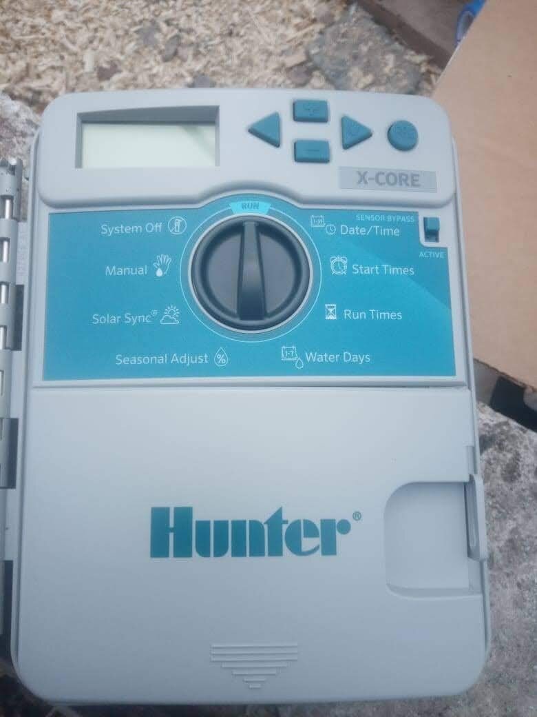 контроллер hunter x-core xc-601-e (6 зон) наружный, контроллер полива, контроллеры полива x core, контроллер hunter x-core, системы автоматического полива