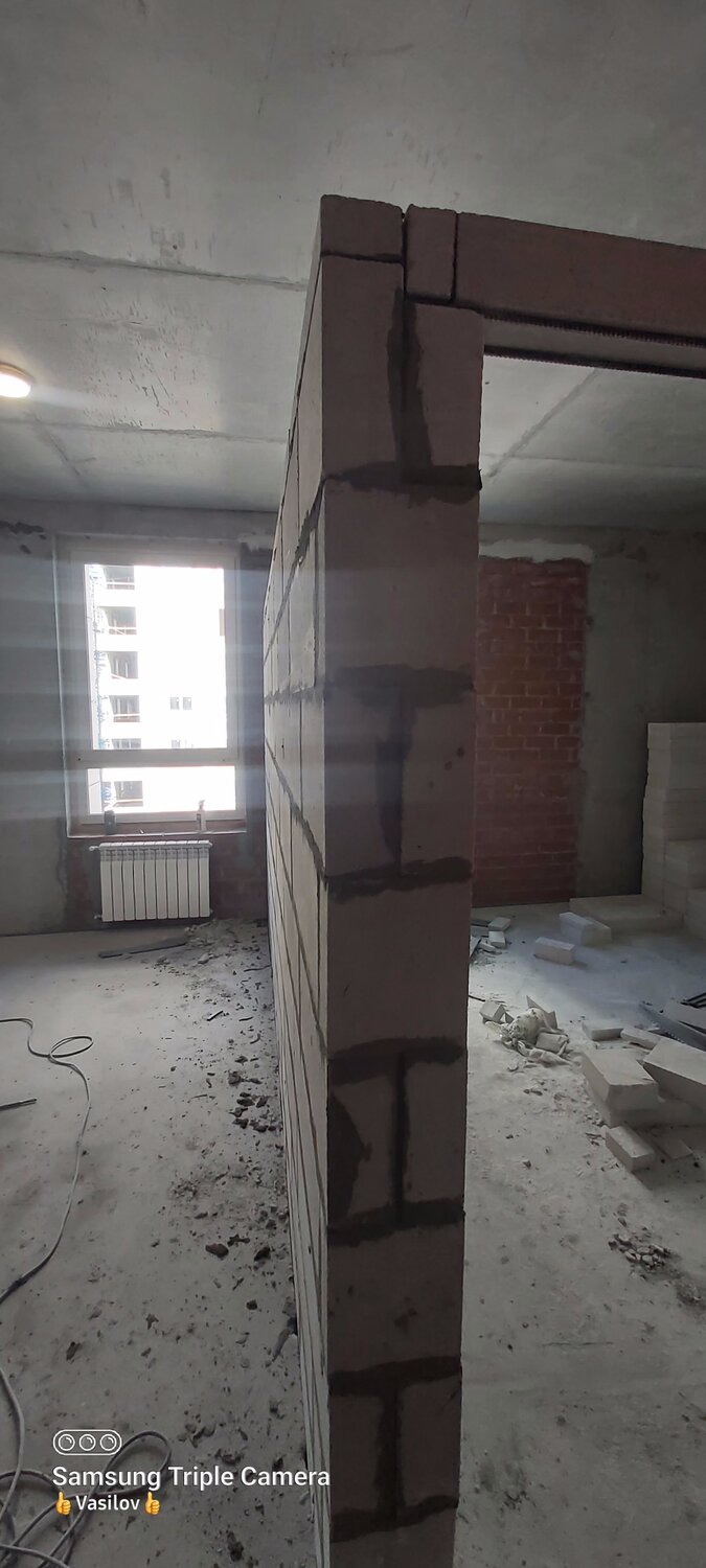 квартира без отделки, перегородка из пеноблоков, севастополь, ул. александра маринеско, 8а квартира 6, квартира с черновой отделкой, монолитно кирпичный дом