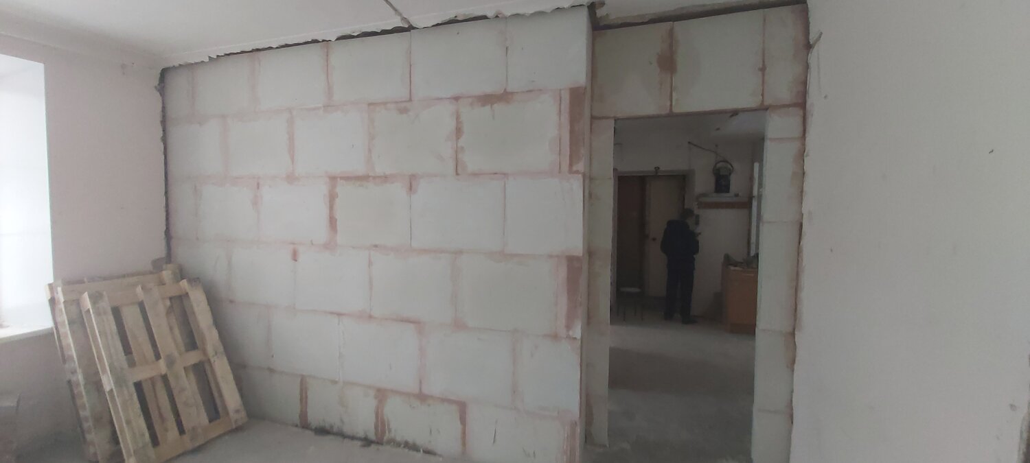 пазогребневые блоки для перегородок, пазогребневые блоки, перегородки из пазогребневых плит, пазогребневые перегородки, квартира