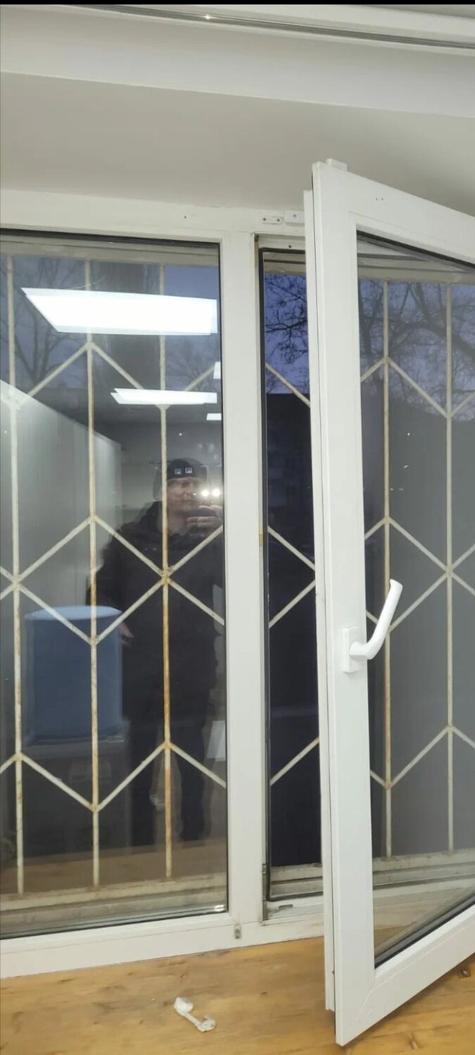 окно, решетки на окна, окна раздвижные, раздвижные решетки, пластиковые окна