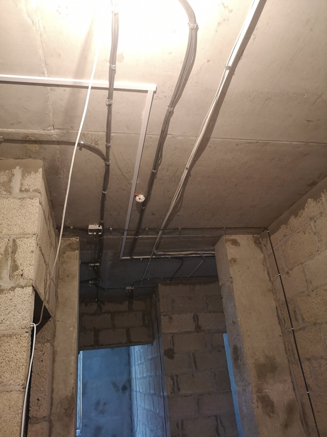 электромонтажные работы, электромонтаж, монтаж электропроводки, электрика в квартире, монтаж электрики