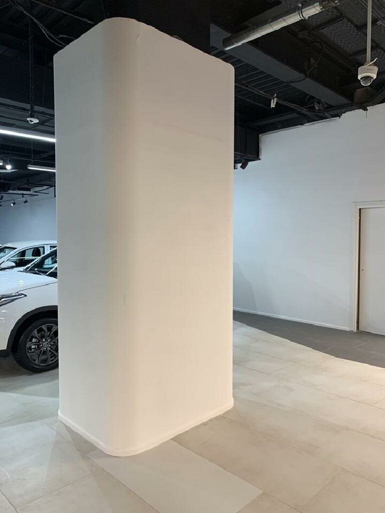 автосалоны, дилерский центр, тесла модель 3, tesla model 3 performance, освещение