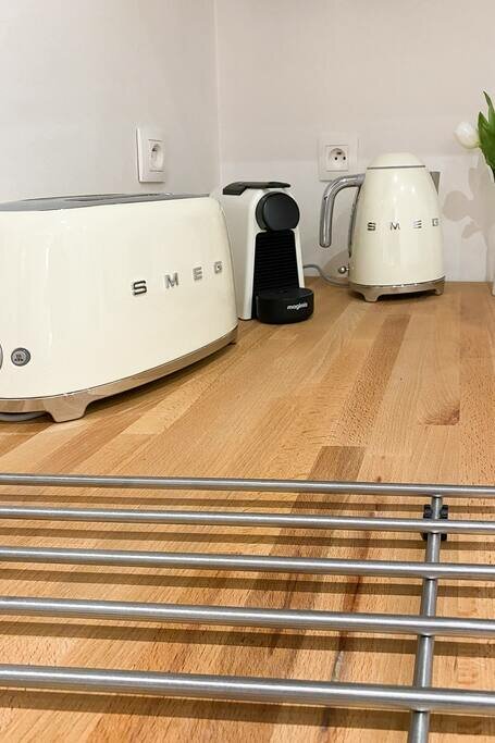тостер smeg, тостер smeg тостер, тостер smeg tsf01creu, тостер smeg tsf01wheu, тостер smeg tsf 01 creu кремовый