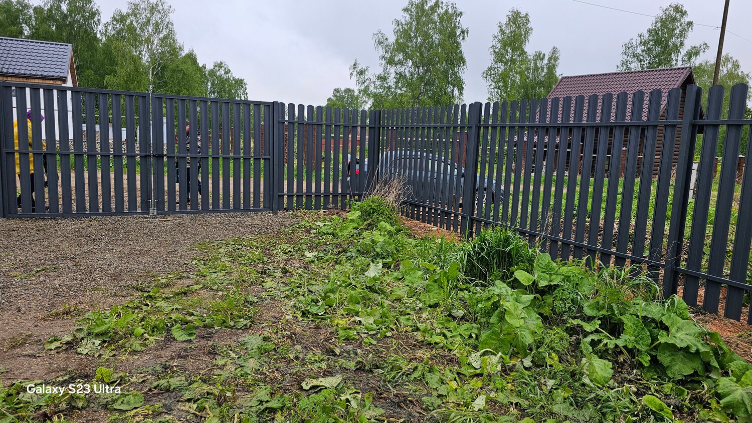 евроштакетник графит ral 7024, забор штакетник металлический, забор из штакетник, забор из металлического штакетника, забор из евроштакетника