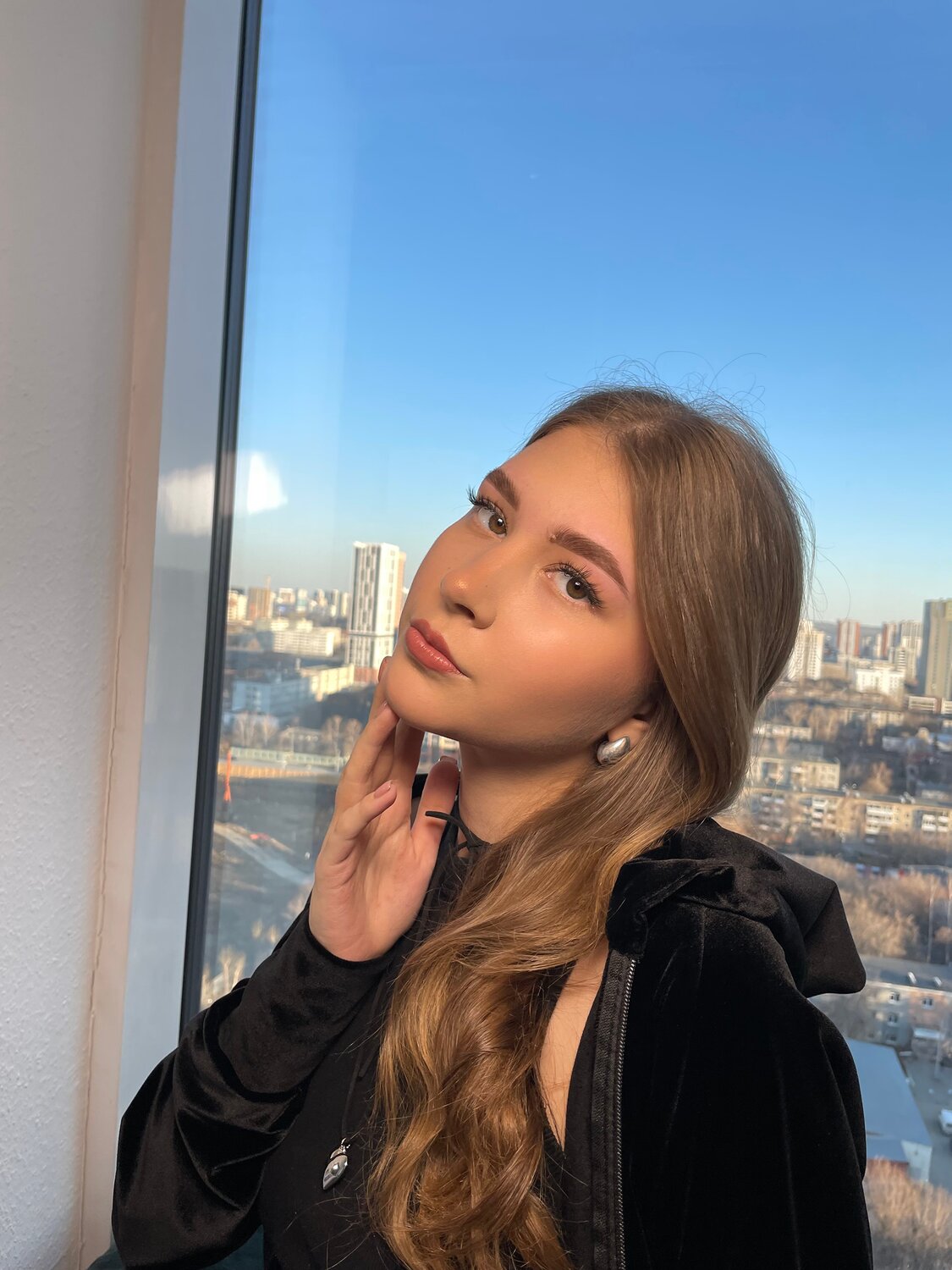 девушка, девушка и женщина, арина новикова, кристина садыкова, диана логинова