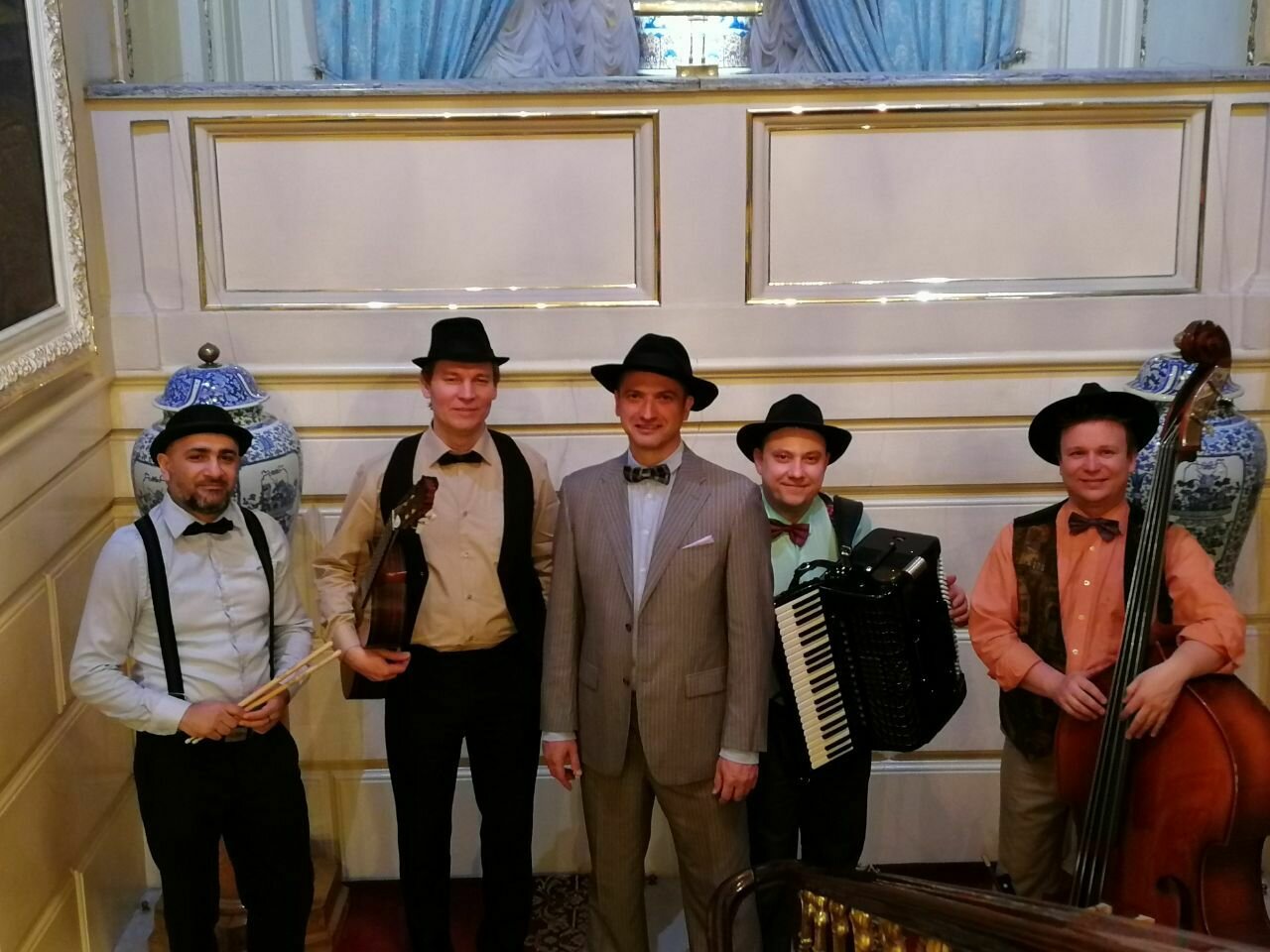 группа синатра бэнд, музыкальный ансамбль, ансамбль, человек, люди