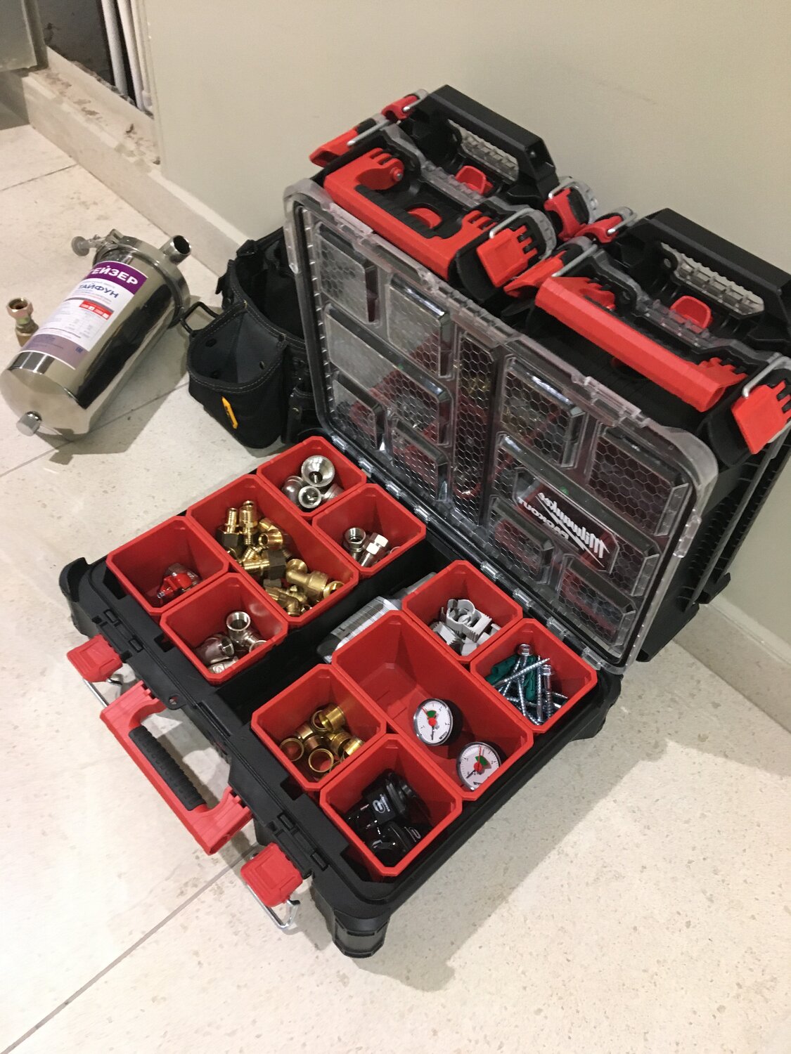 органайзер milwaukee packout, органайзер milwaukee packout 4932464082, органайзер milwaukee packout organiser 4932464082, ящик для инструментов keter canti trio organizer 17198033, ящик для инструментов