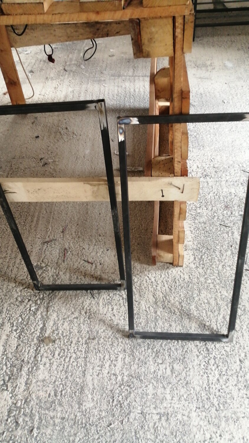 сварочные работы подстолье, подстолье для столешницы из профильной трубы в стиле лофт, сварочные работы, самодельные ножки для стола, каркас консоли