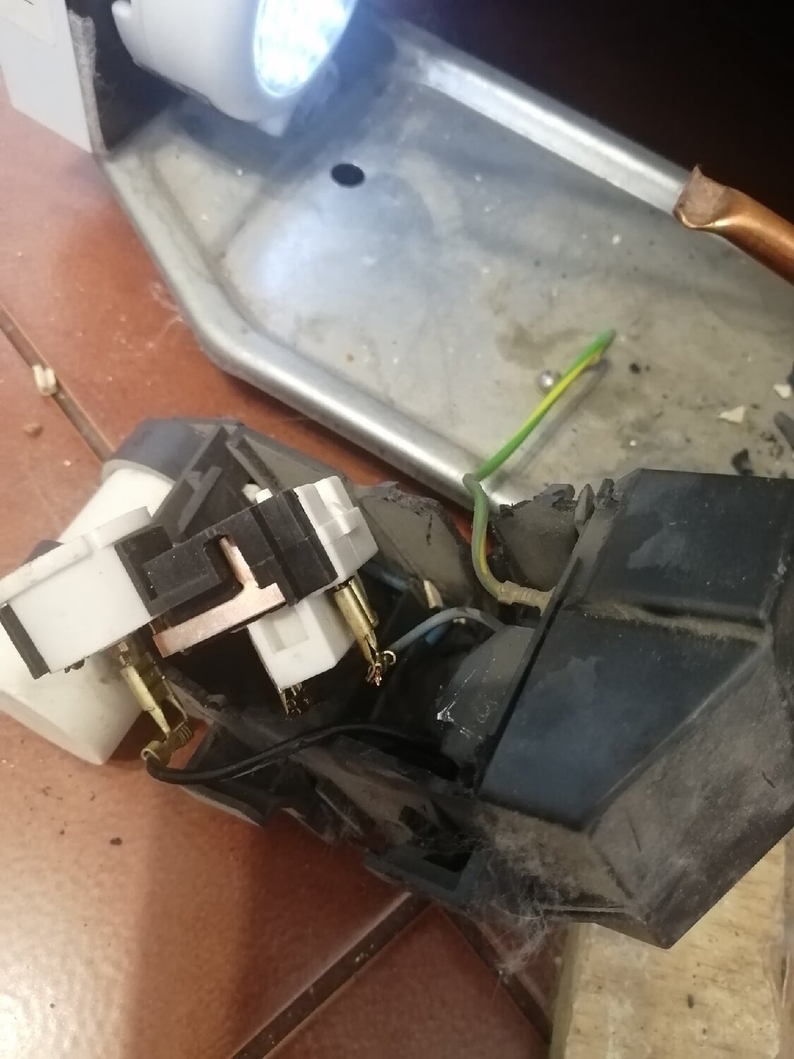 замок двери, замок двери бмв е39, замок двери bmw e39, центральный замок, mersedes 210 2.9tdi 1998 центральный замок