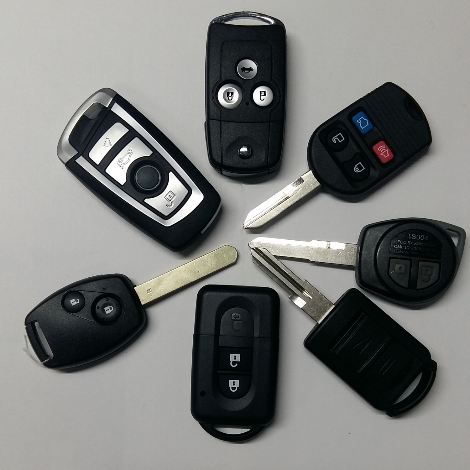 ключи от машины, car key, ключи от разных машин, москва автомобильный автоключ, дубликат автомобильного ключа