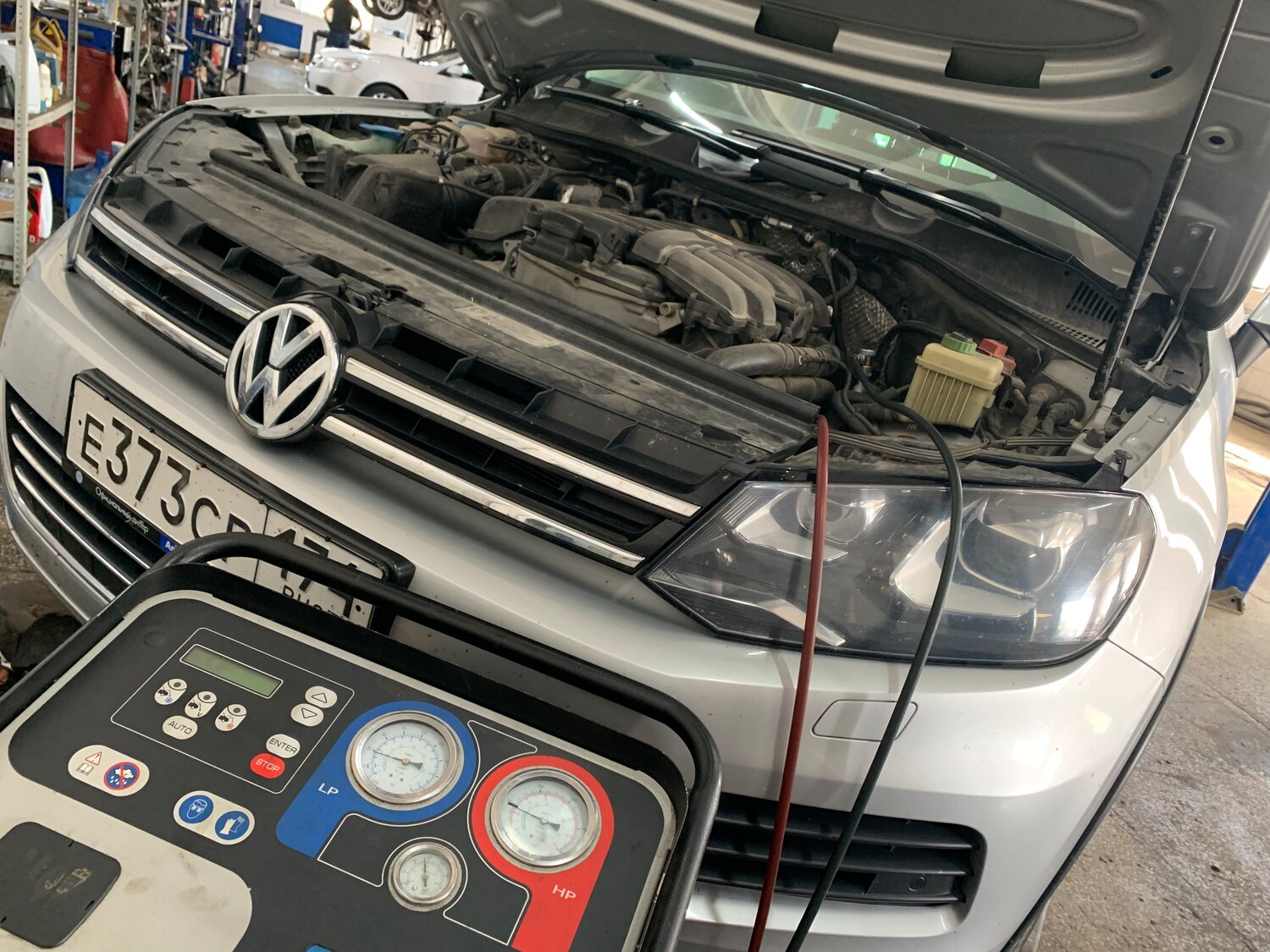 авто, автомобиль, volkswagen, рендж ровер 2006 заправка кондиционера, сааб 9-5 заправка кондиционера