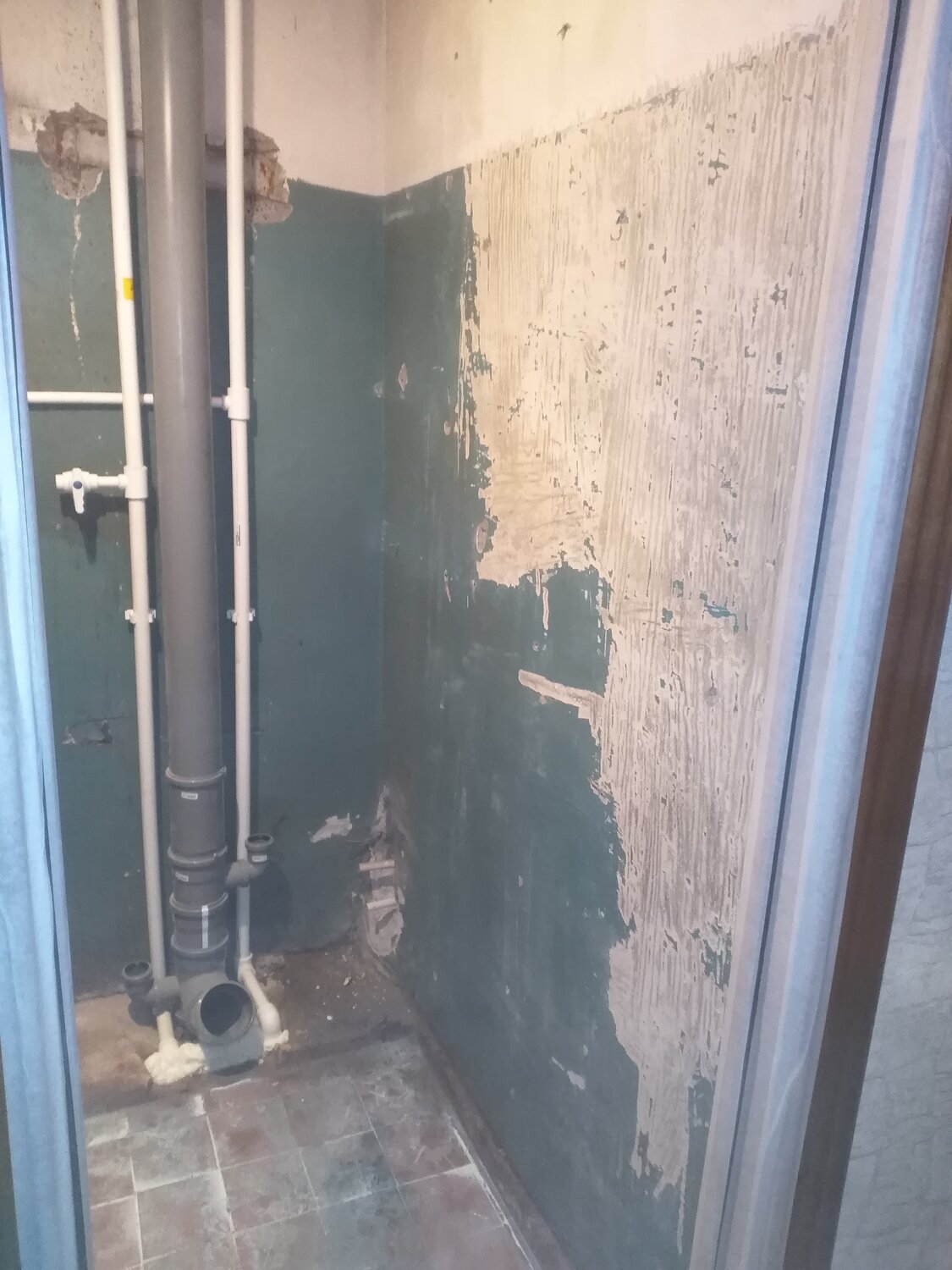 Монтаж экрана на радиатор отопления в Кузоватово - Сантехнические ...