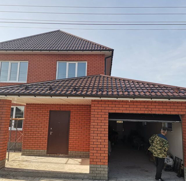 коттедж одноэтажный в черте города, дом, коттедж, недвижимость, дом в деревне из кирпича