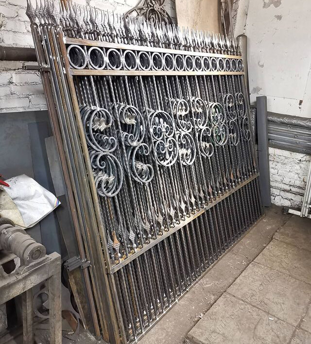 кованые ворота ковторг, решеточный забор чеченская решетки кованые республика, кованые викторианские ворота, ворота кованые, решетка для забора