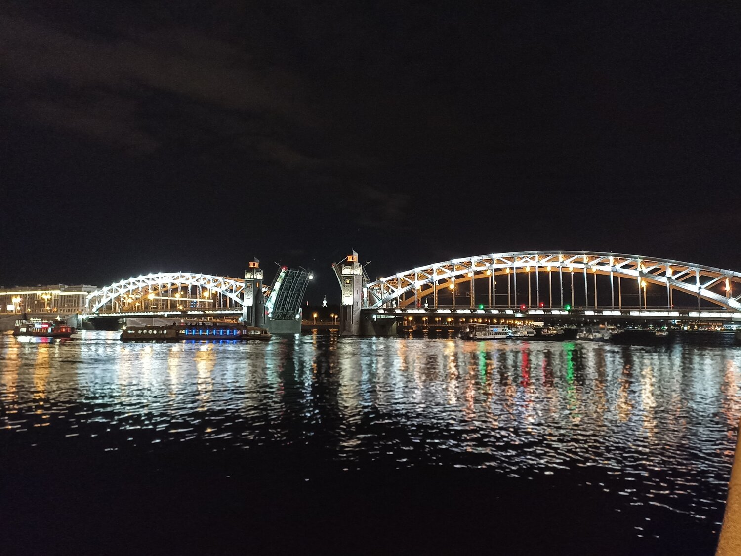 большеохтинский мост в санкт-петербурге развод, большеохтинский мост, большеохтинский мост развод, м. чернышевская, большеохтинский мост, 342 моста в санкт-петербурге