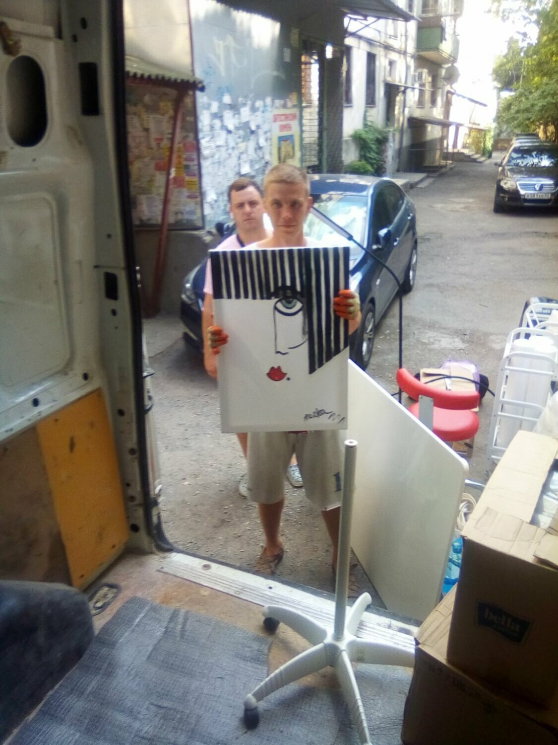 человек, техника, грузчик бытовой техники, грузчики переезды, лестница алюминиевая