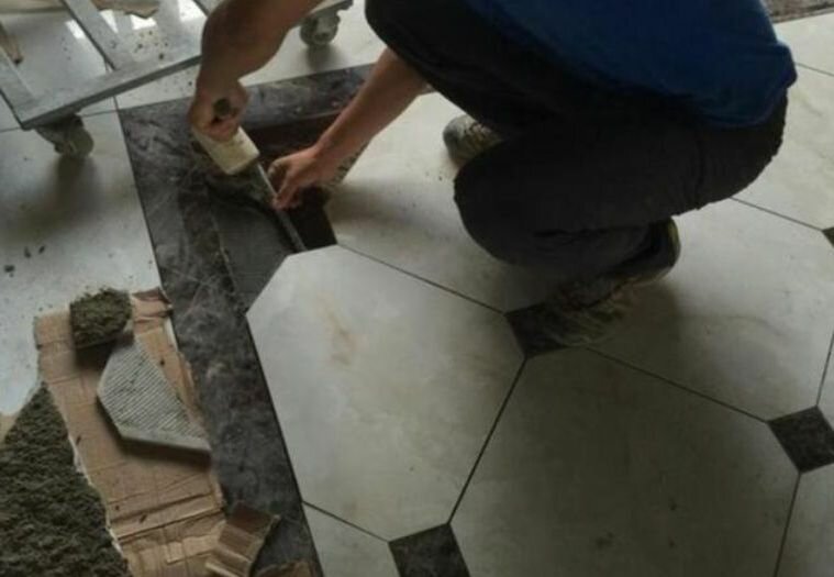 укладка керамической плитки, плитка укладка, укладка керамогранита, укладка плитки на пол, кладка плитки