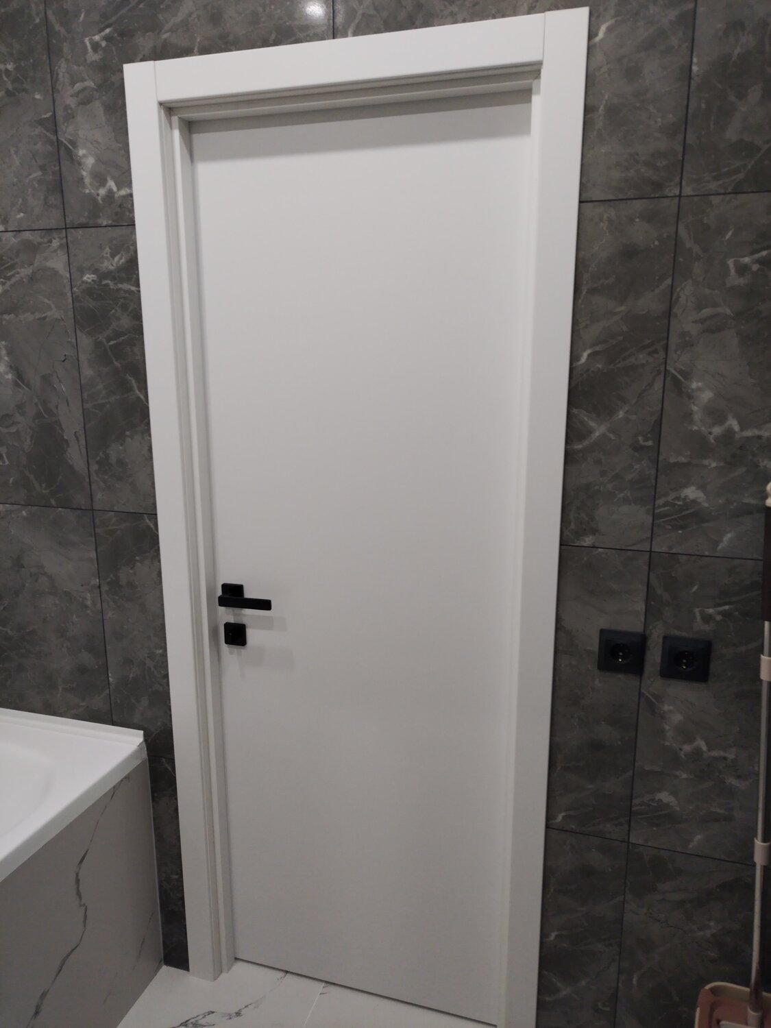 дверь, двери двери, межкомнатная дверь, белая межкомнатная дверь, входной двери