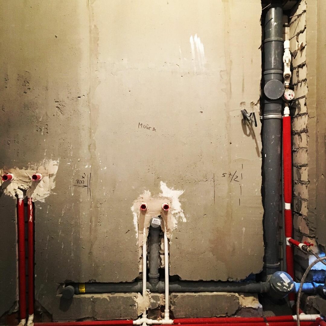 тройниковая разводка труб, последовательная тройниковая разводка труб, тройниковая разводка водоснабжения, разводка труб водопровода, разводка хвс и гвс