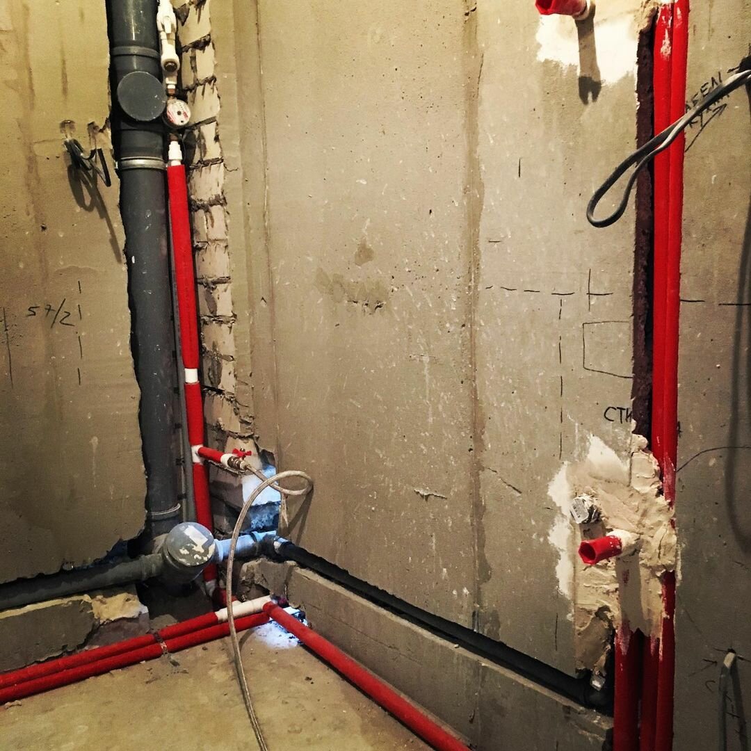 тройниковая разводка труб водоснабжения, тройниковая разводка водоснабжения, последовательная тройниковая разводка труб, тройниковая разводка металлопластиковых труб, водоснабжение