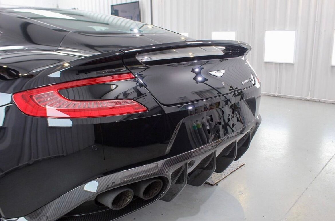 kia stinger gt спойлер, автомобиль, киа к5 стингер, bmw m6 gran coupe выхлоп диффузор, диффузор задний