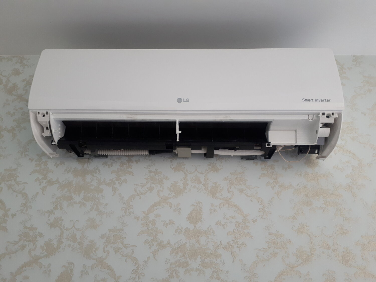 кондиционер, настенная сплит-система hitachi ras-10eh4 / rac-10eh4, кондиционер comfee msafa-09hrn1-qc2, сплит-система mdv mdsaf-24hrn1 / mdoaf-24hn1, бытовая техника