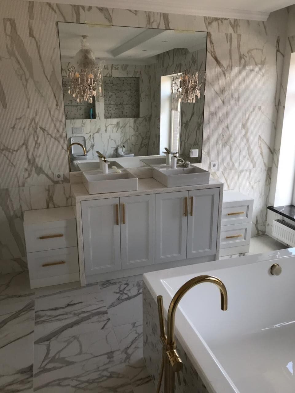 мраморная ванная комната дизайн, мраморная ванная комната, интерьер ванной комнаты, ванные комнаты дизайн интерьер, ванная комната