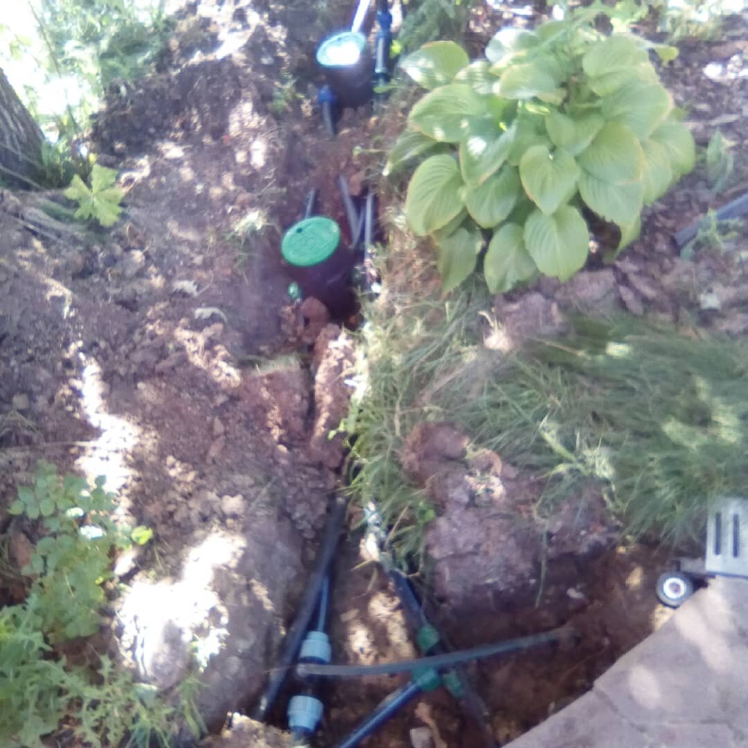 водопровод на даче, летний водопровод, монтаж септика, летний водопровод на даче, дренаж на дачном участке