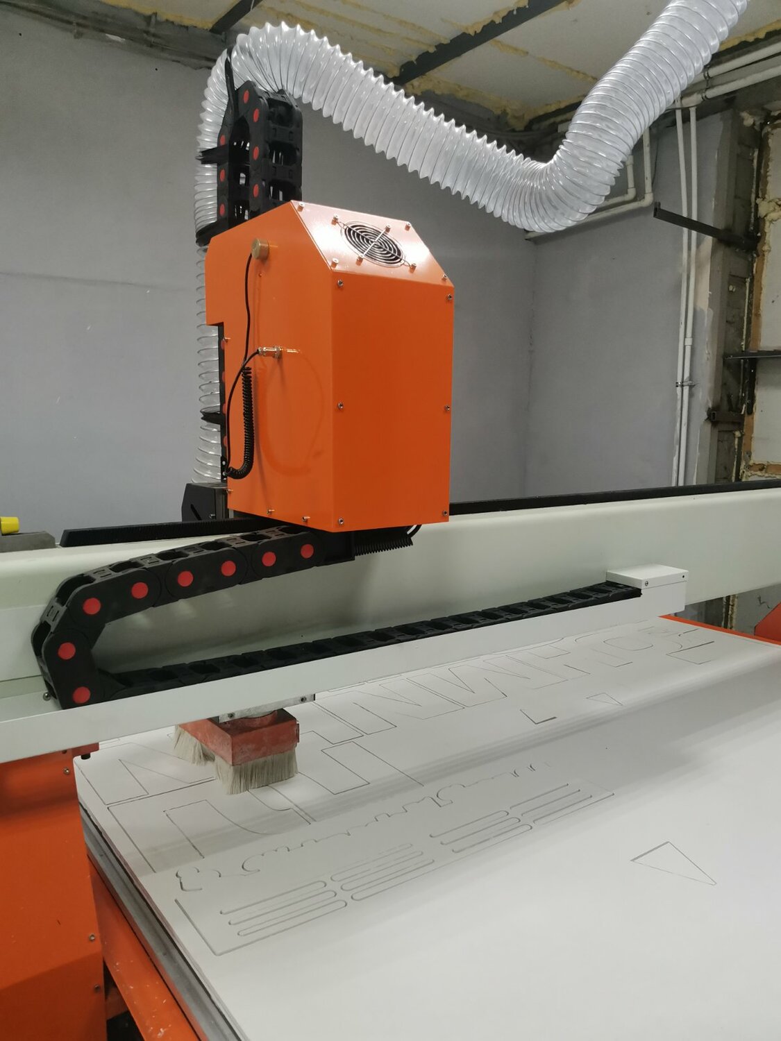станок чпу плазменной резки cybercut 2030, лазерный станок unimach lasercut f03015 1.5 optima, станок плазменной резки сварог, станок лазерной резки unimach, чпу фрезерный станок multicut
