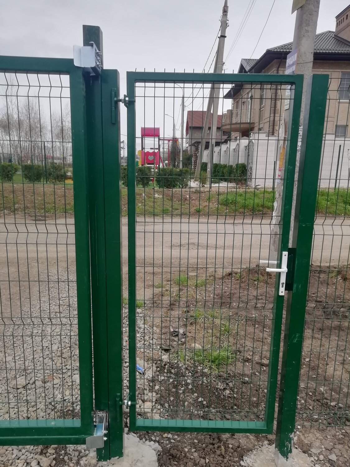 калитка из 3д сетки, калитка 3д забора, ворота и калитка, забор и ворота гиттер, калитка (h 2.0м)fensys