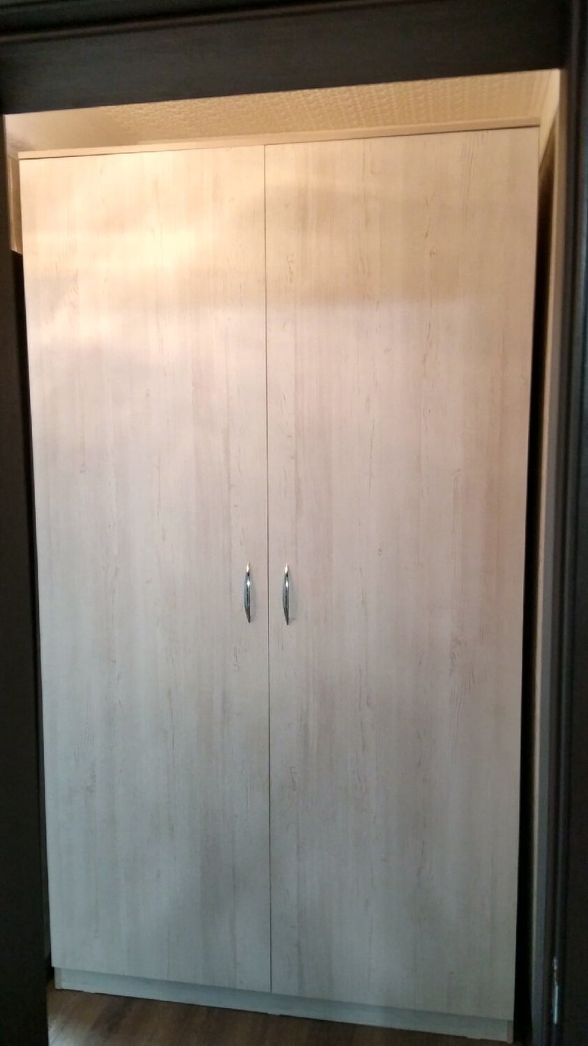 шкаф купе эконом, шкаф для одежды, шкаф, шкаф с распашными дверями из лдсп, шкаф купе