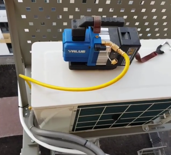 вакуумация сплит системы, вакуумный насос для кондиционеров своими руками, кондиционер, техника, вакуумный насос для формовки