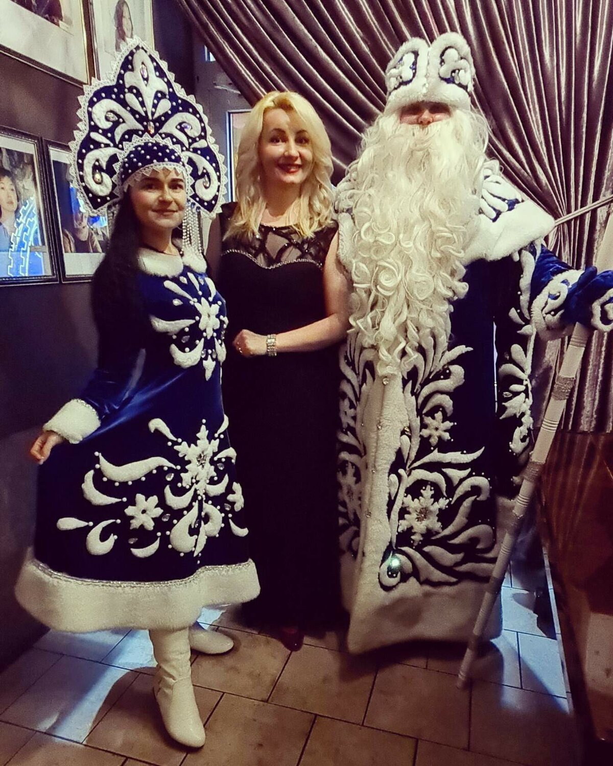 человек, снегурочка, снегурка, снегурочка воронеж, новогодние костюмы деда мороза и снегурочки из пакетов