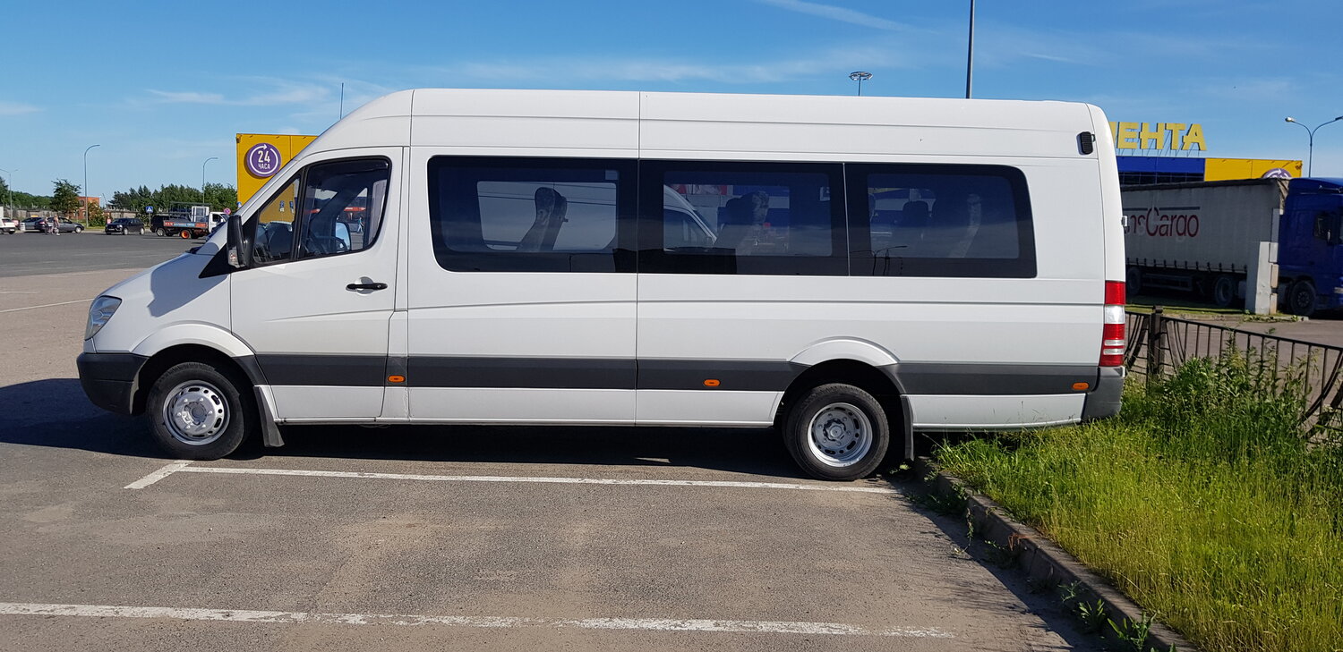 volkswagen crafter, mercedes-benz sprinter, фольксваген крафтер лонг, фольксваген крафтер белый, мерседес спринтер 415