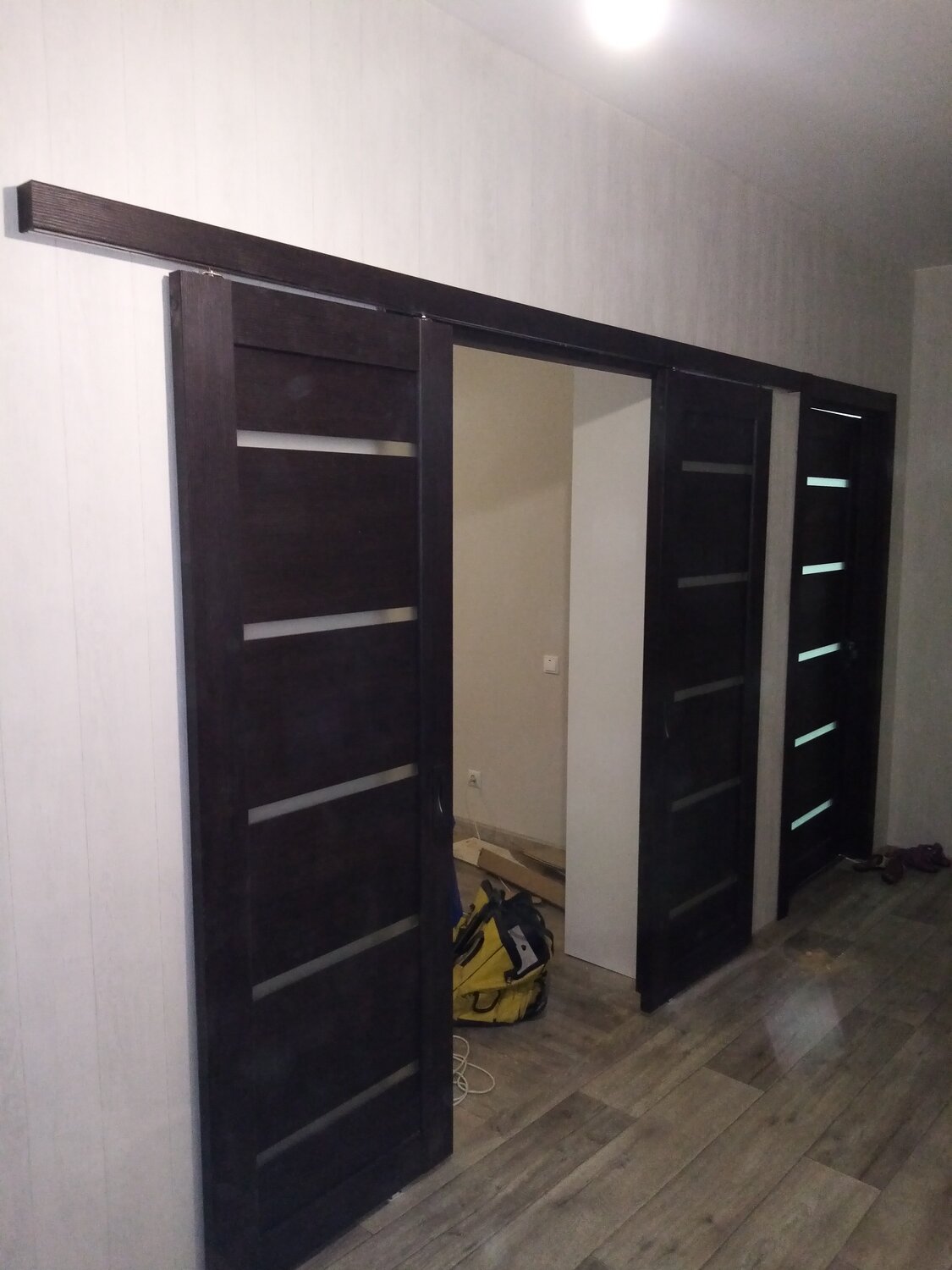 раздвижные двери, раздвижные двери венге в интерьере, дверь, двери профиль дорс раздвижные двери, межкомнатная дверь мирра в интерьере