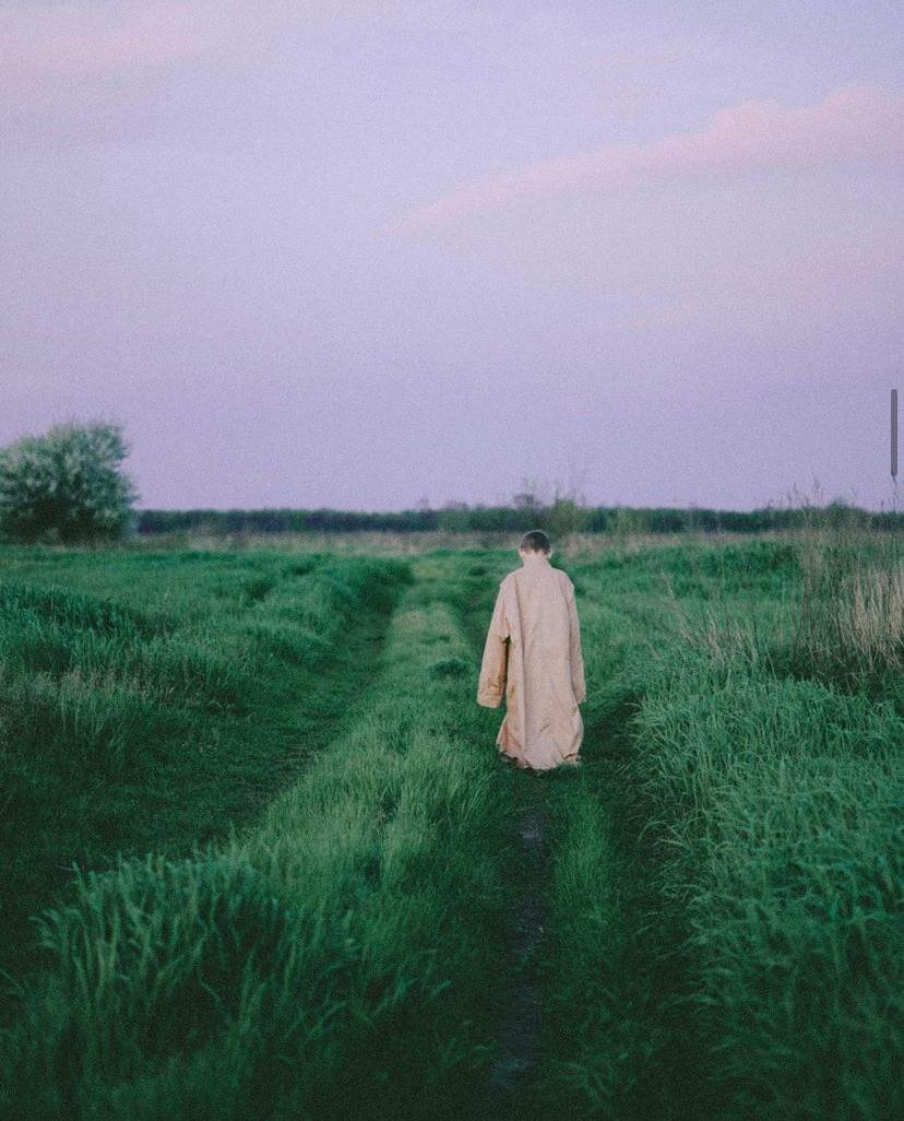 природа, темнота, человек в поле эстетика, фотографии на природе, человек