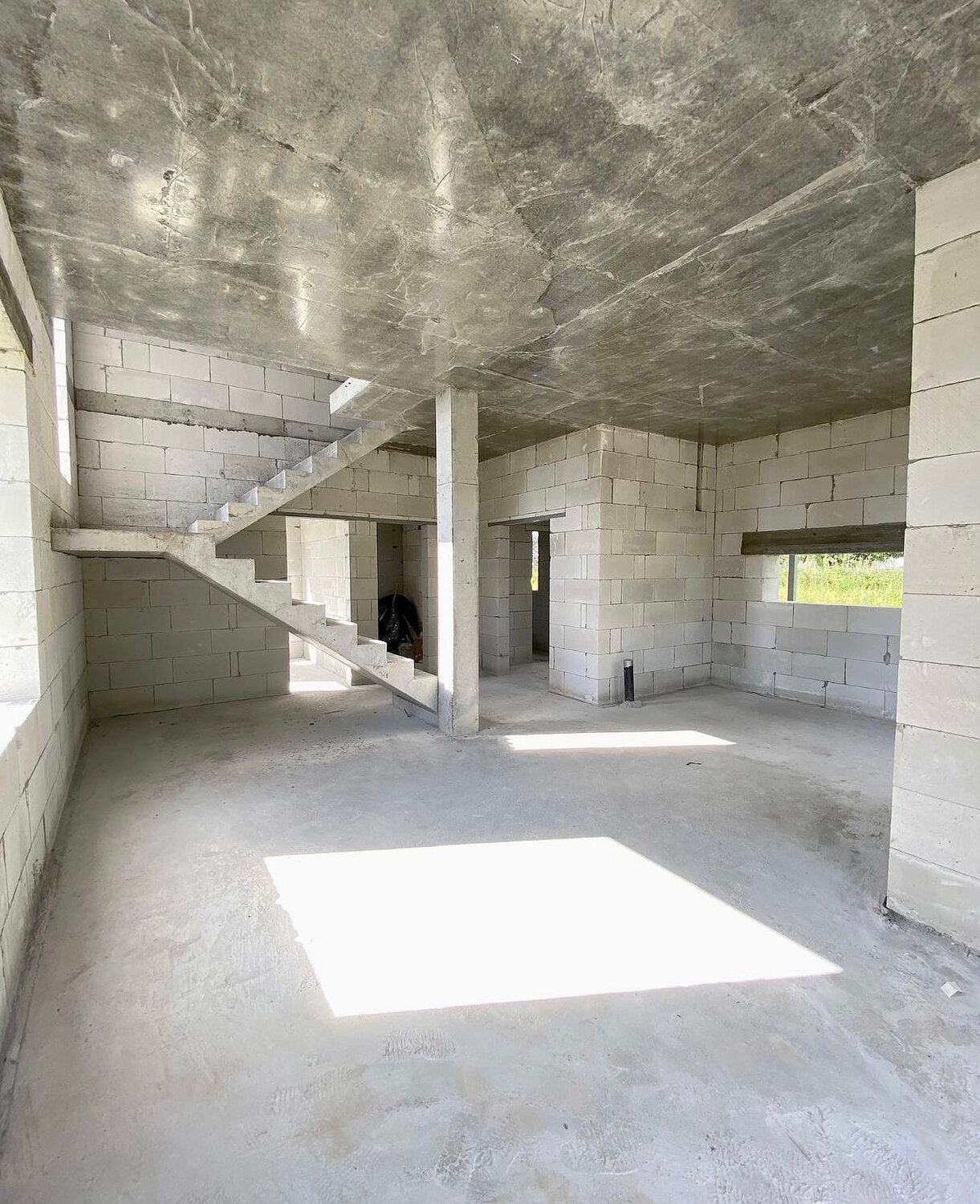 дом, монолитный дом, интерьер, дом таунхаус, дом городской