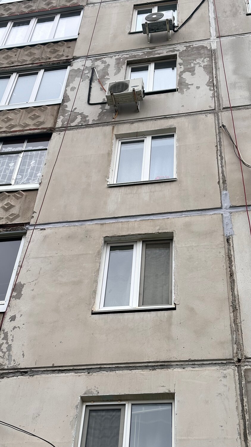 фасадные работы, жилье, окно, жилой дом, выпадение из окон из многоквартирных домов