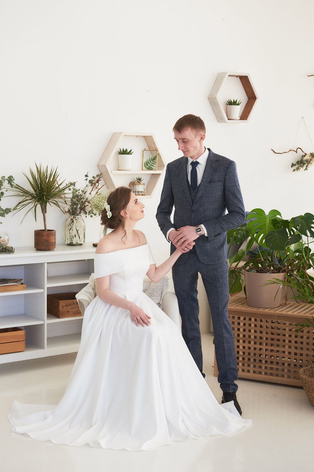 мадлен стюарт свадьба, жених и невеста на свадьбе в зале, свадебный, жених и невеста, свадьба