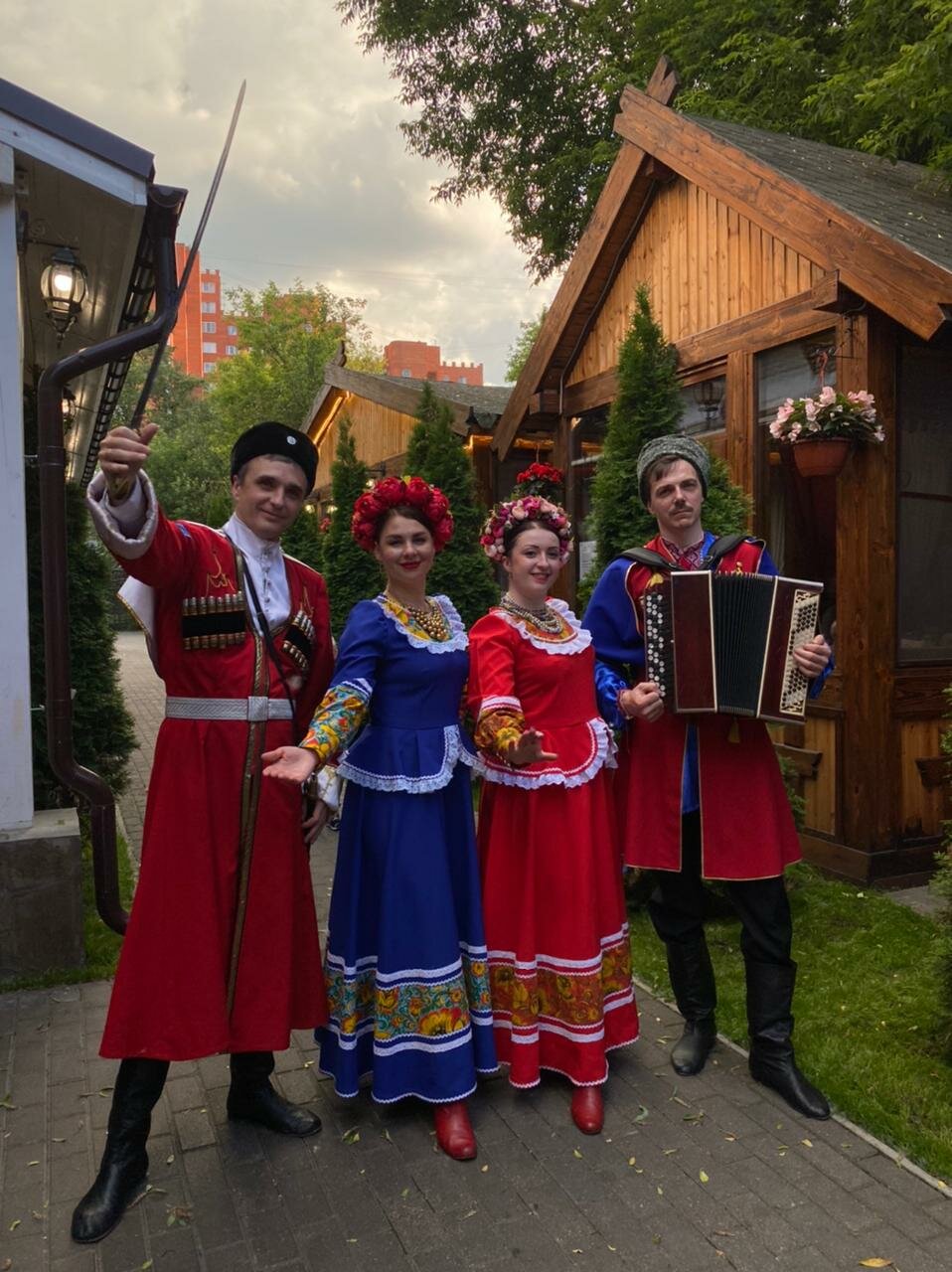 казачий ансамбль костюмы, казачий ансамбль москва, казачий ансамбль, ансамбль московские казаки, русский народный ансамбль