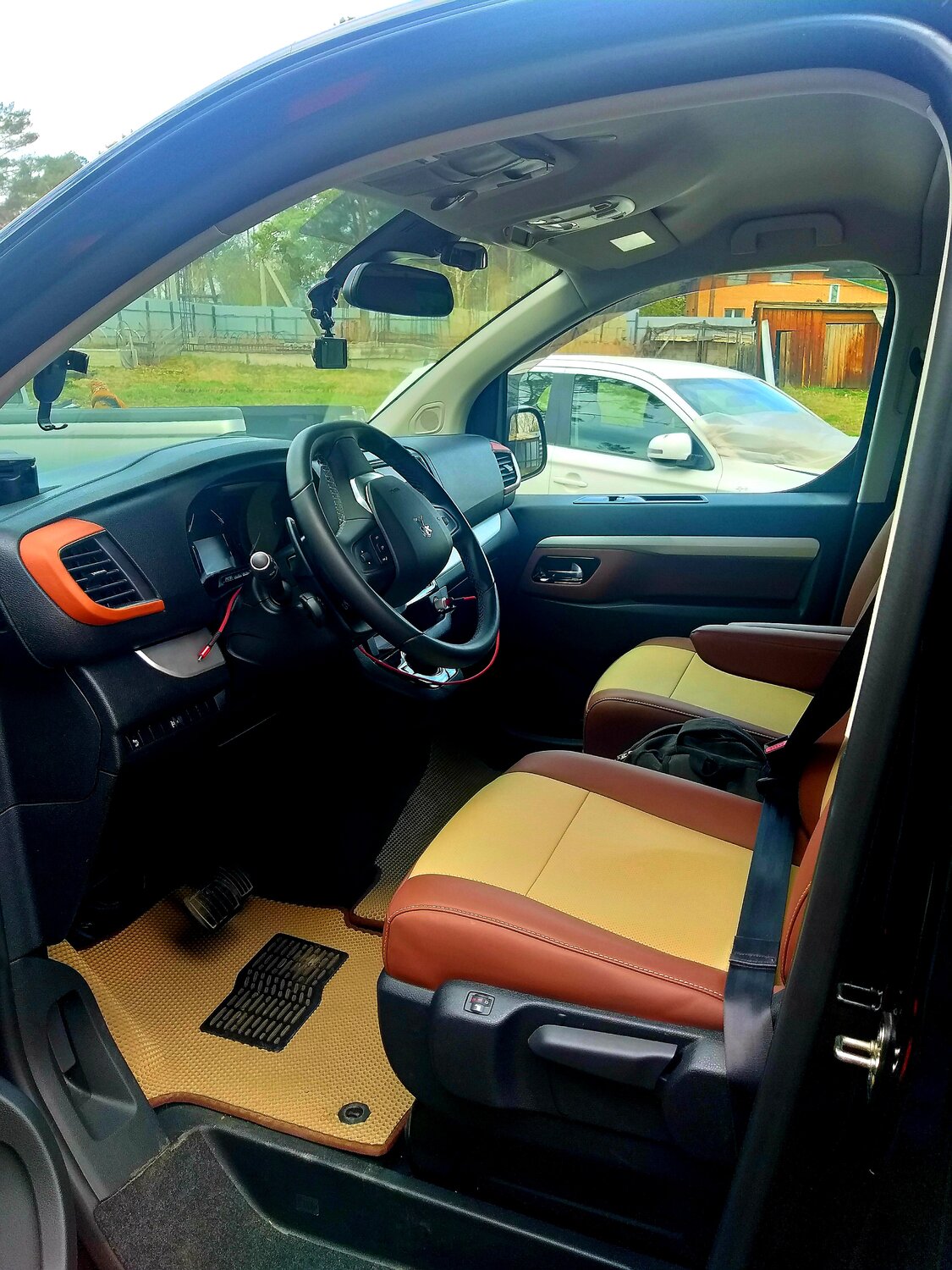 автомобиль, авто, праворульные автомобили, toyota land cruiser 120 салон, Mercedes-Benz V-klasse II