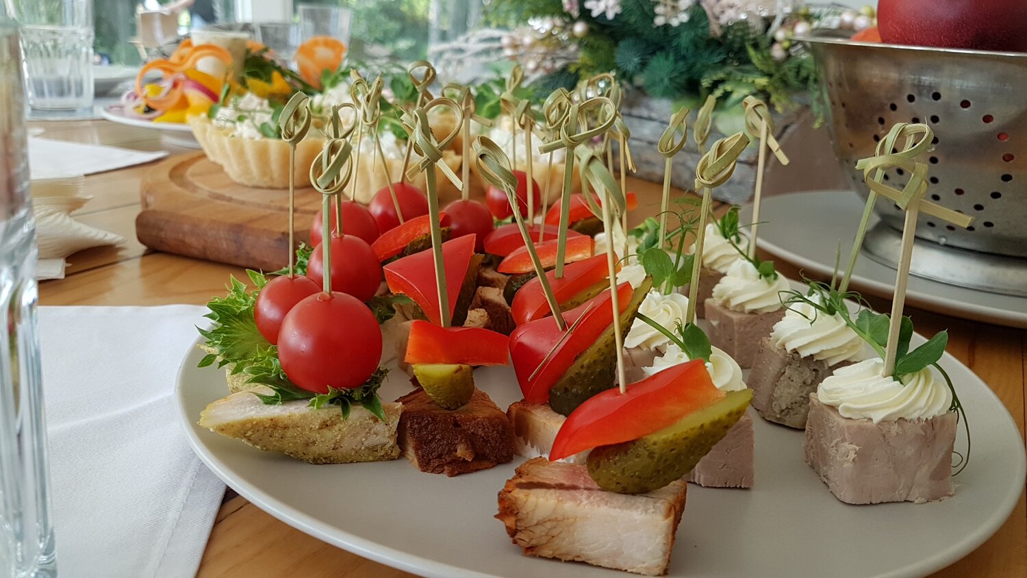 канапе, канапе закуски, канапе банкет, банкетные закуски канапе, рецепты канапе