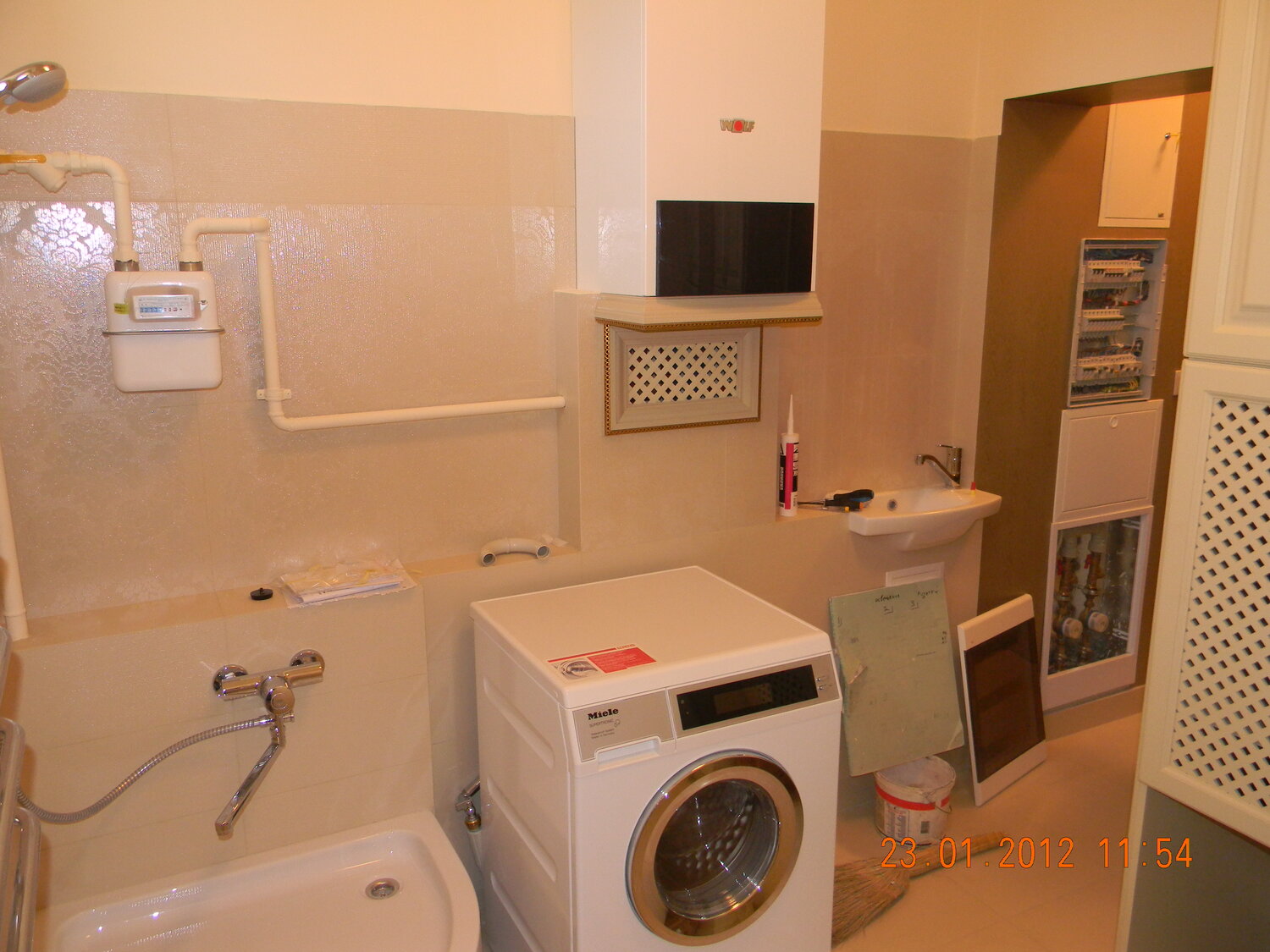 стиральная машина, стиральная машина автомат whirlpool, стиральная машина бош wae204410e, розетки для стиральной машины и сушильной машины