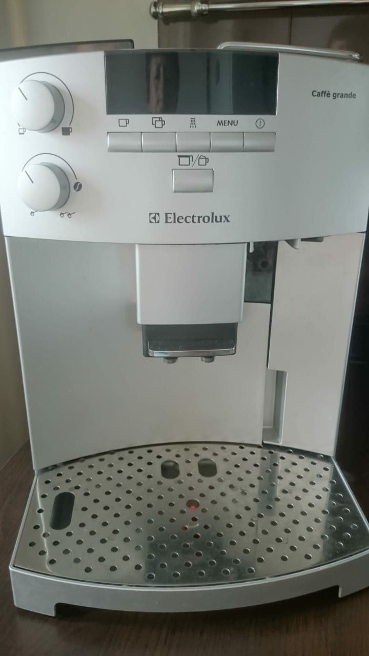 кофемашина electrolux caffe grande, electrolux caffe grande ecg6600, кофемашина, кофемашина electrolux ecg 6200, бытовая техника