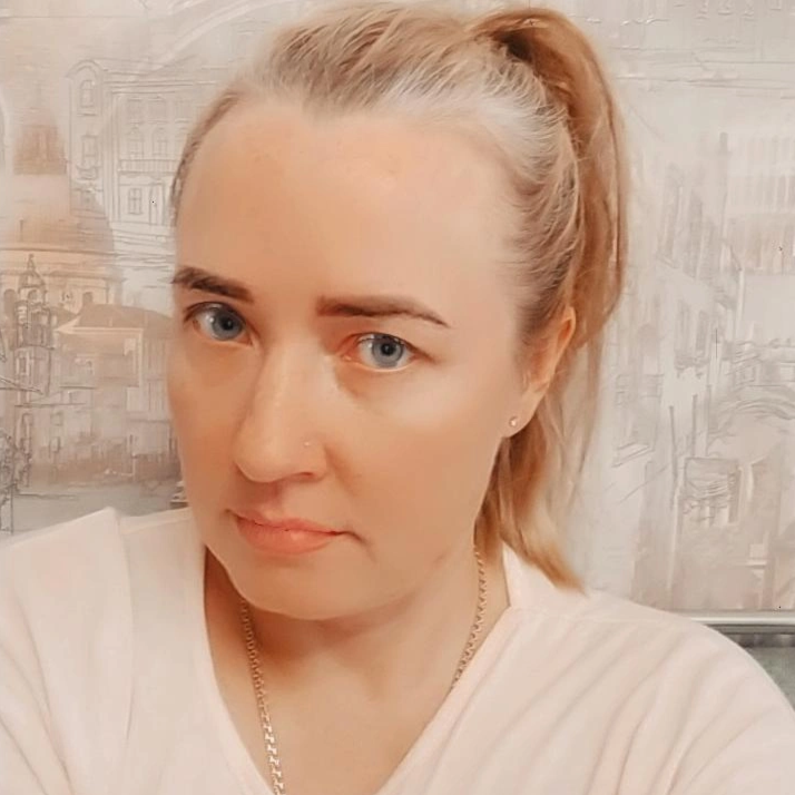 Анна Лисик