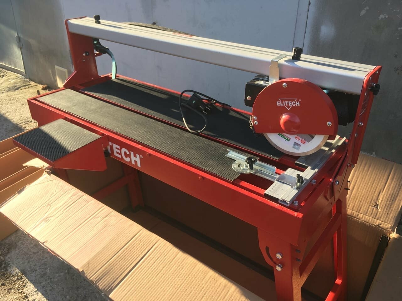 плиткорез электрический elitech пэ 1000/92р, плиткорез elitech пэ 1200/120р, плиткорез elitech 58mm, плиткорез elitech пэ 800/62р, плиткорез elitech 1200 блок управления