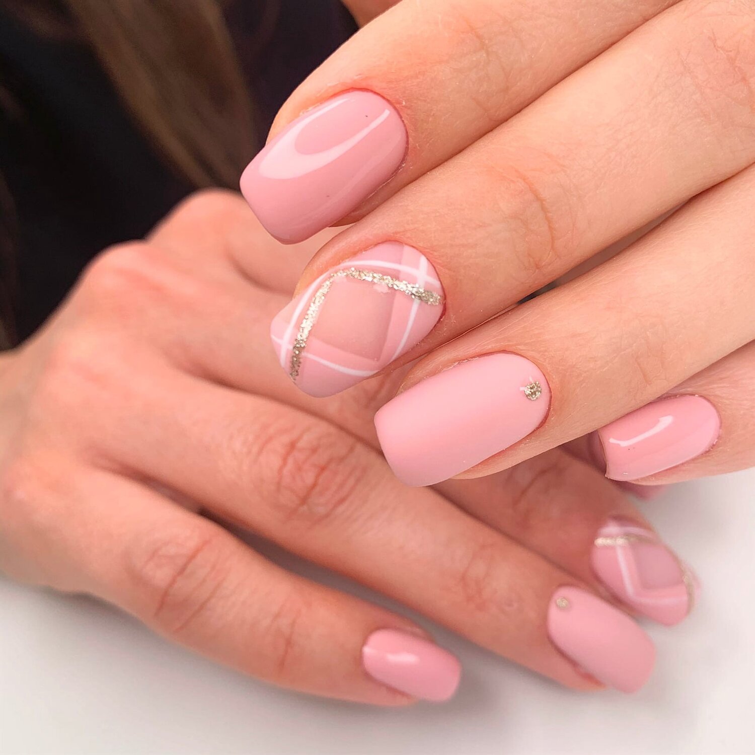 классический маникюр, ногти, маникюры, френч маникюр на короткие ногти, дизайн ногтей