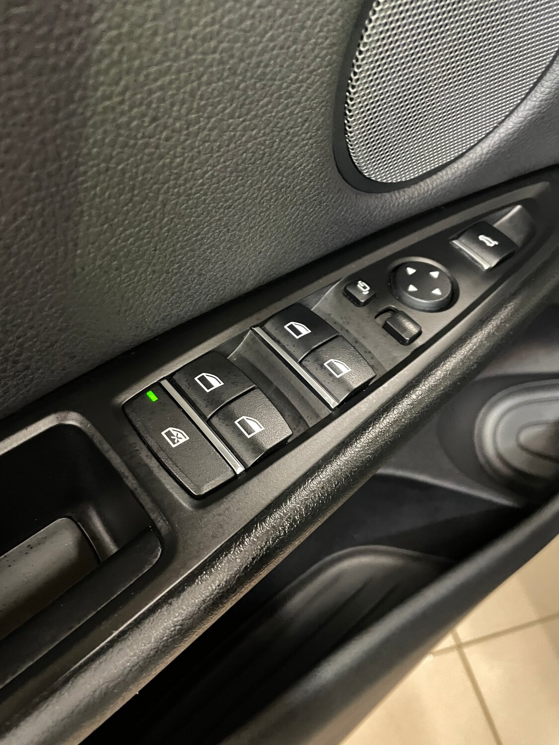бмв х, автомобиль, кнопка отключения esp mercedes gla, бмв х 5, бмв х 5 м